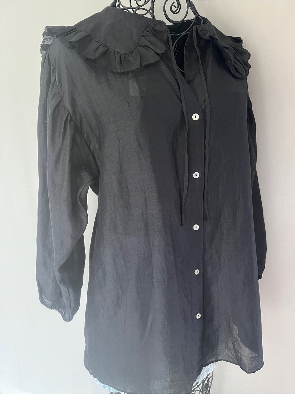 NWT Wilfred Splendour Blouse Black 100% Ramie Ruffle Peter Pan Collar S